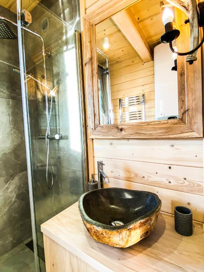 Osada Janosika Jacuzzi Drewniany Domek Na Odludziu Klikuszowa Esterno foto